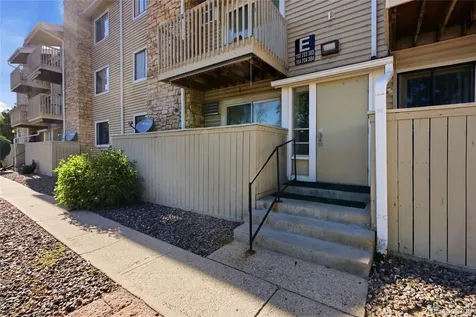381 S Ames Street Lakewood CO 80226