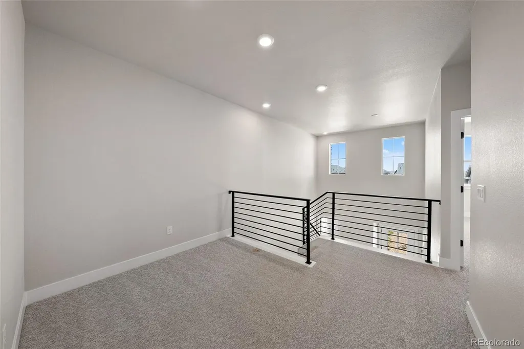 8741 Whiteclover Street Littleton CO 80125