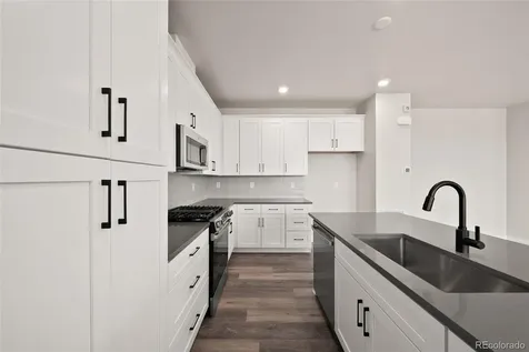 8741 Whiteclover Street Littleton CO 80125