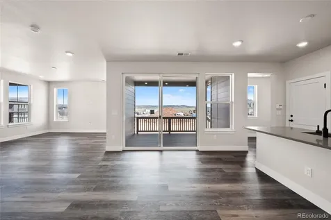 8741 Whiteclover Street Littleton CO 80125
