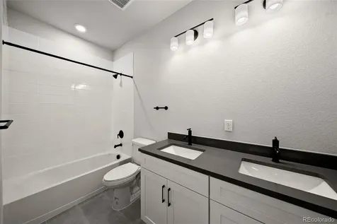 8741 Whiteclover Street Littleton CO 80125