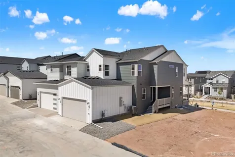 8741 Whiteclover Street Littleton CO 80125
