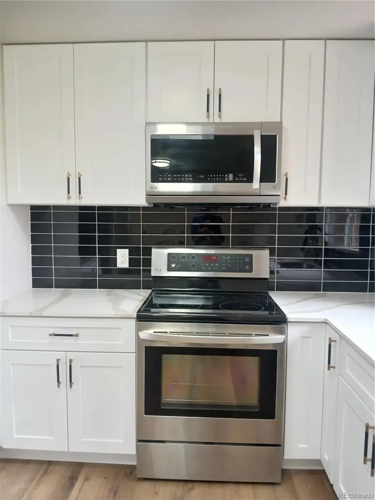 6763 S Ash Way Centennial CO 80122