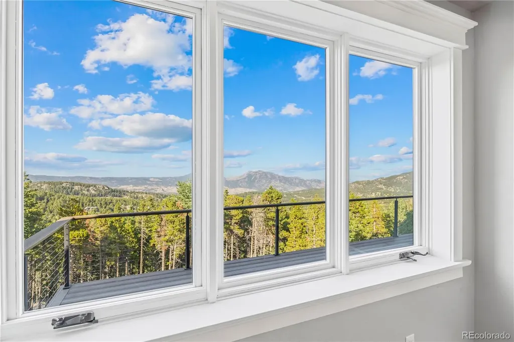 11867 Coal Creek Heights Drive Golden CO 80403
