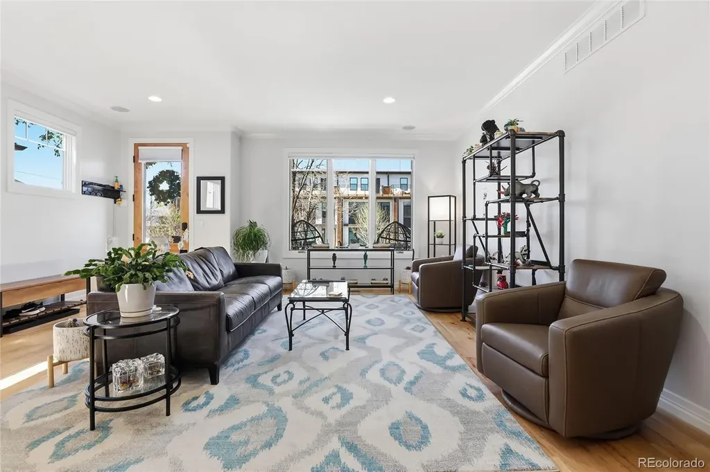 66 S Jackson Street Denver CO 80209