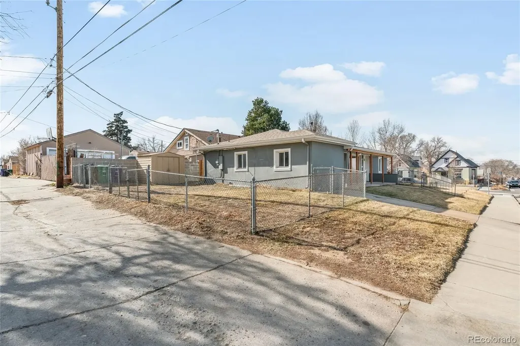 2900 E 36th Avenue Denver CO 80205