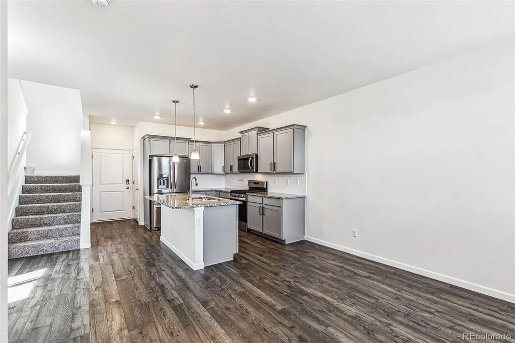 21761 E 7th Avenue Aurora CO 80018