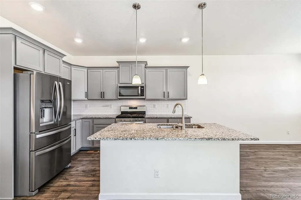 21761 E 7th Avenue Aurora CO 80018