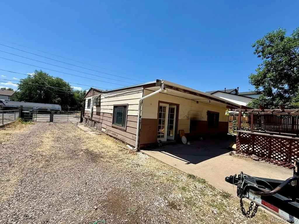 2625 W Yale Avenue Denver CO 80219