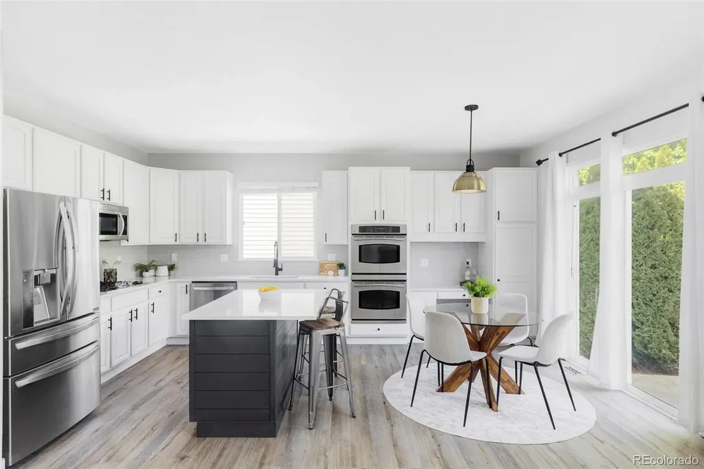 10212 Falcon Street Longmont CO 80504