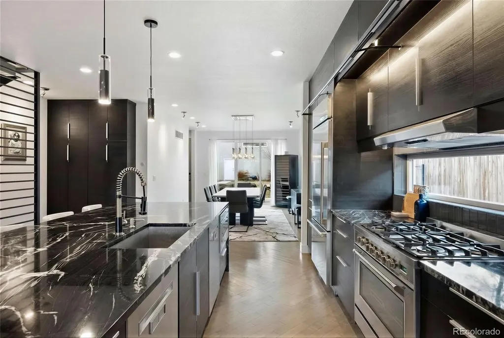 2037 Hooker Street Denver CO 80211