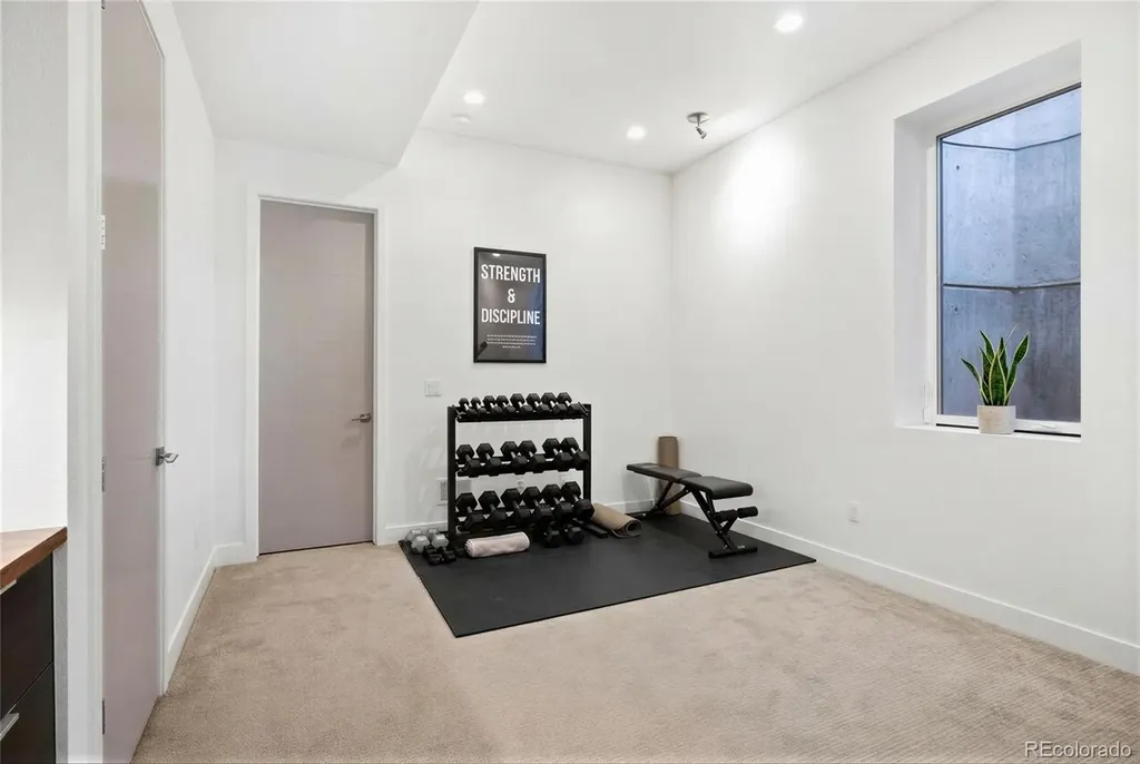 2037 Hooker Street Denver CO 80211