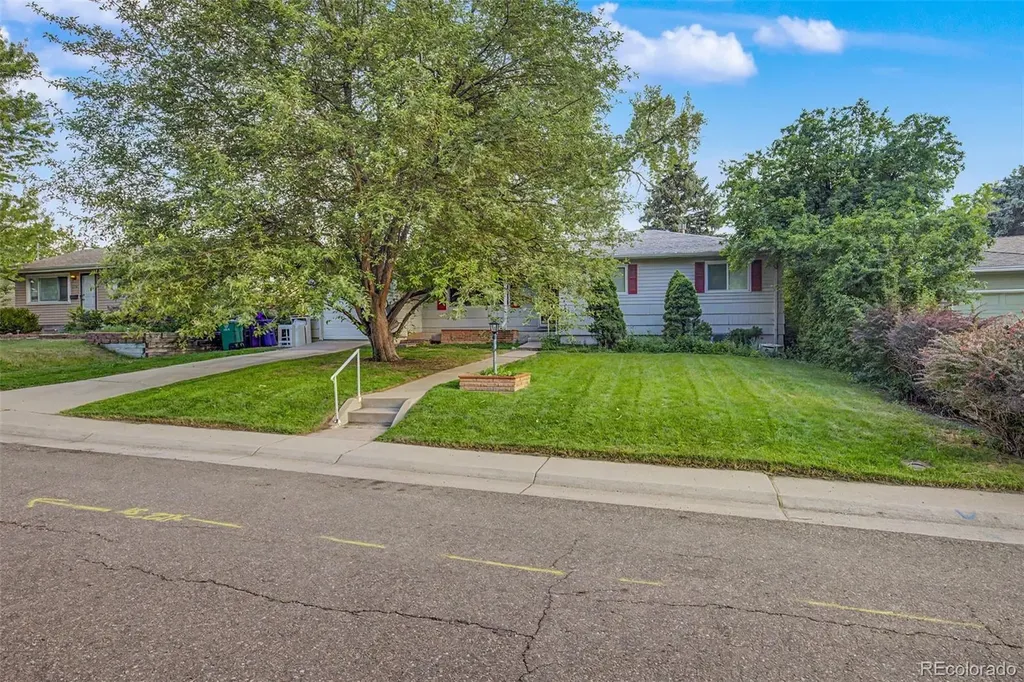5326 E Atlantic Place Denver CO 80222