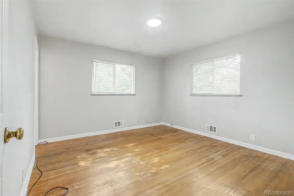 5326 E Atlantic Place Denver CO 80222