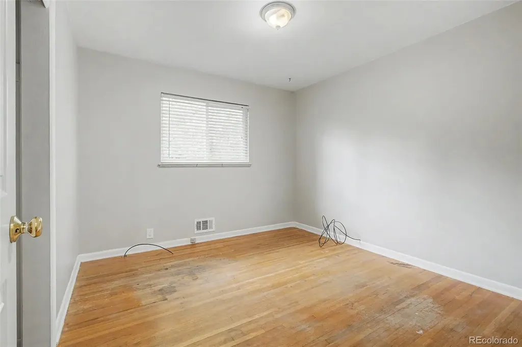 5326 E Atlantic Place Denver CO 80222