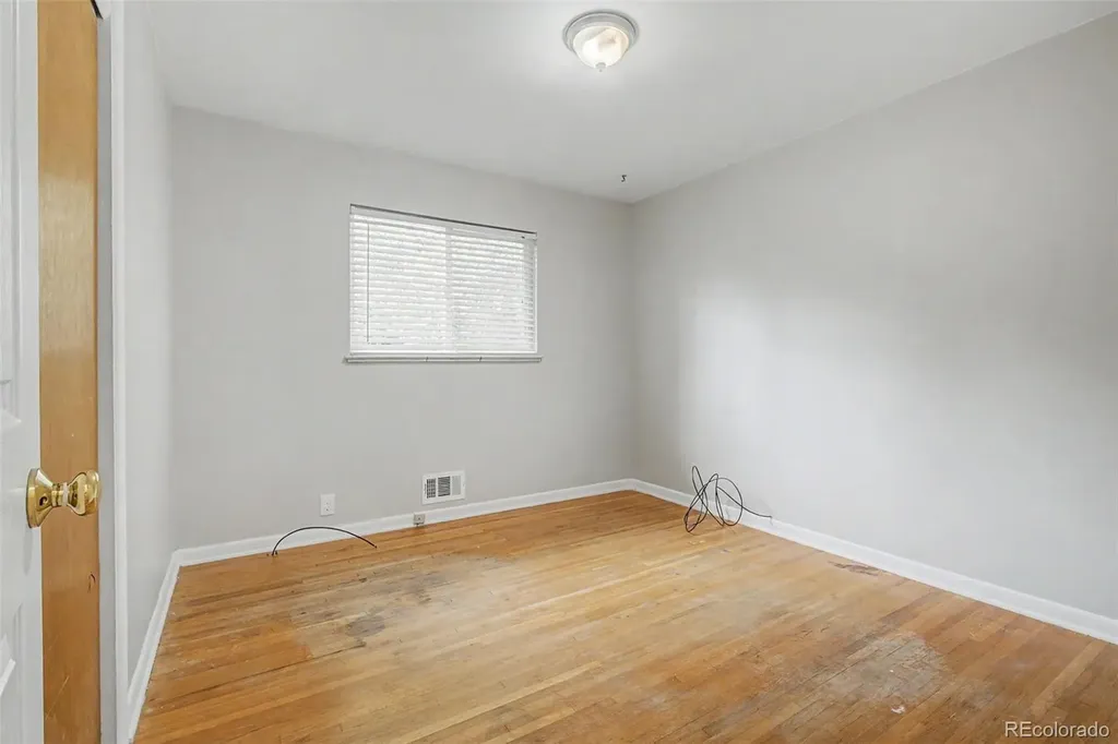 5326 E Atlantic Place Denver CO 80222