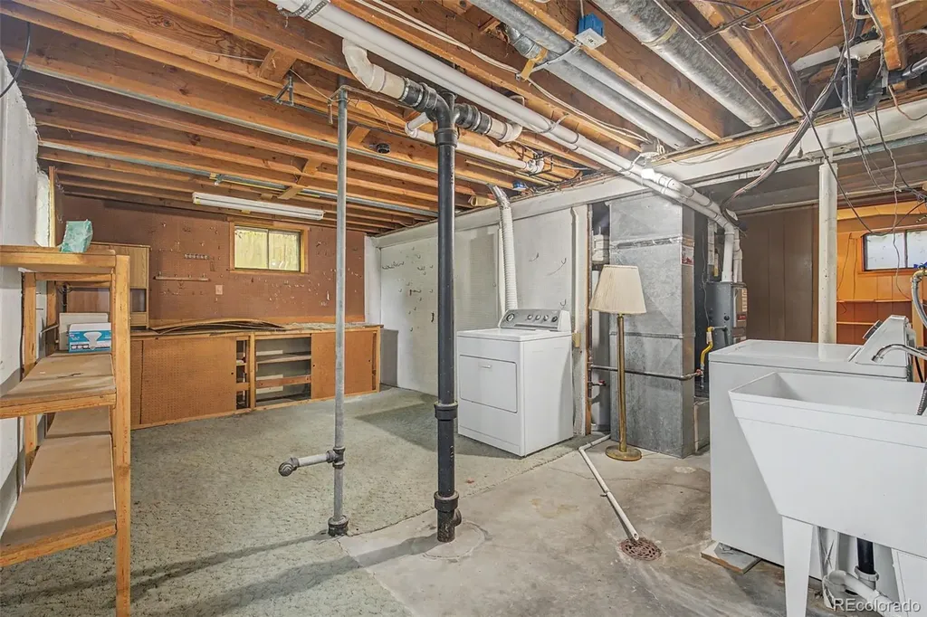 5326 E Atlantic Place Denver CO 80222
