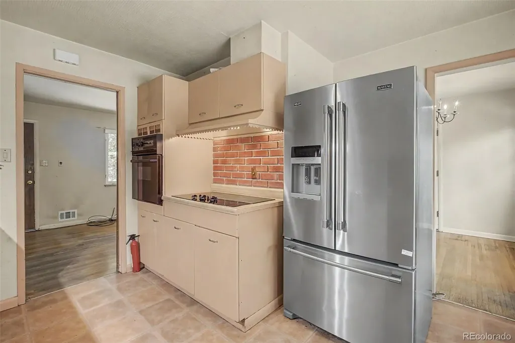 5326 E Atlantic Place Denver CO 80222