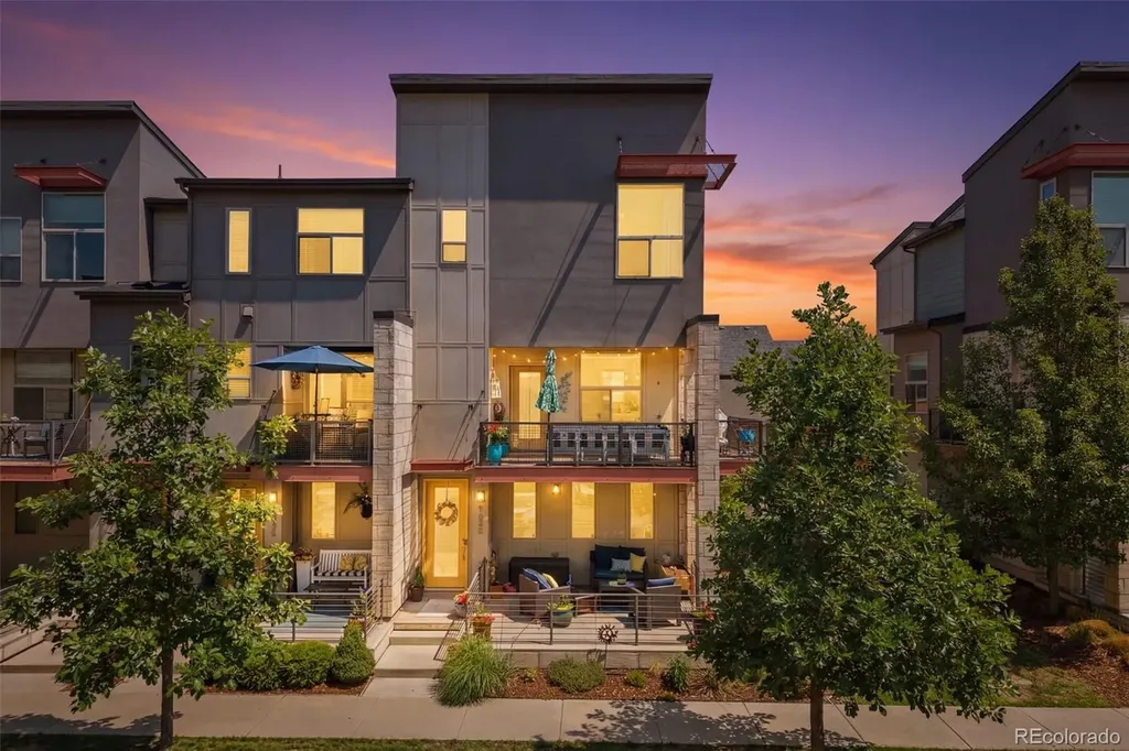 9045 E 49th Place Denver CO 80238