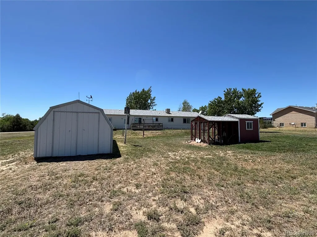 2504 Haskell Place Watkins CO 80137