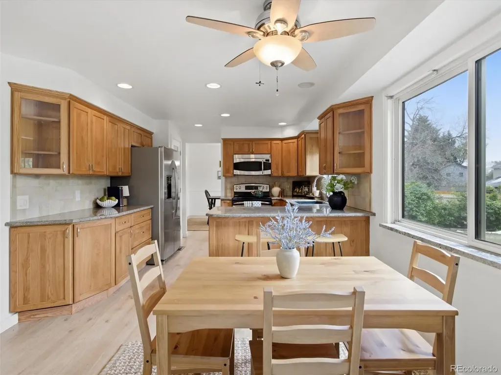5576 W Hinsdale Place Littleton CO 80128