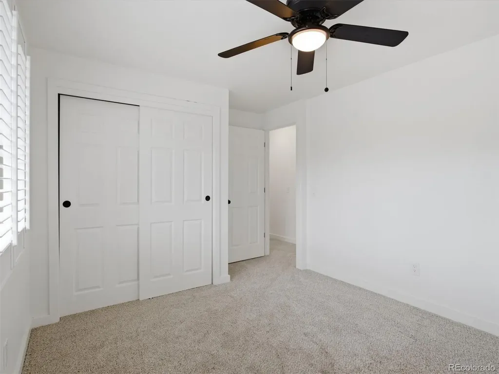 5576 W Hinsdale Place Littleton CO 80128