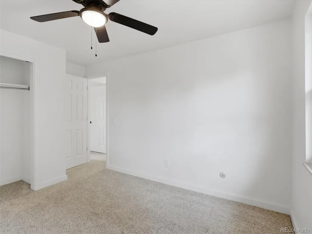 5576 W Hinsdale Place Littleton CO 80128