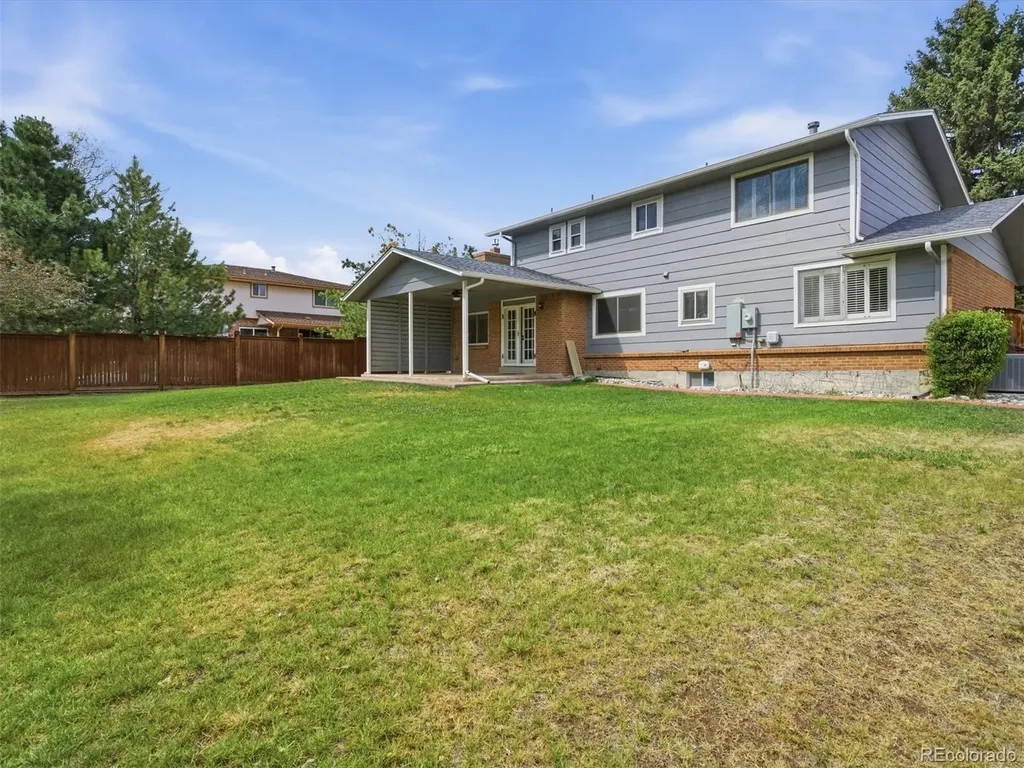 5576 W Hinsdale Place Littleton CO 80128