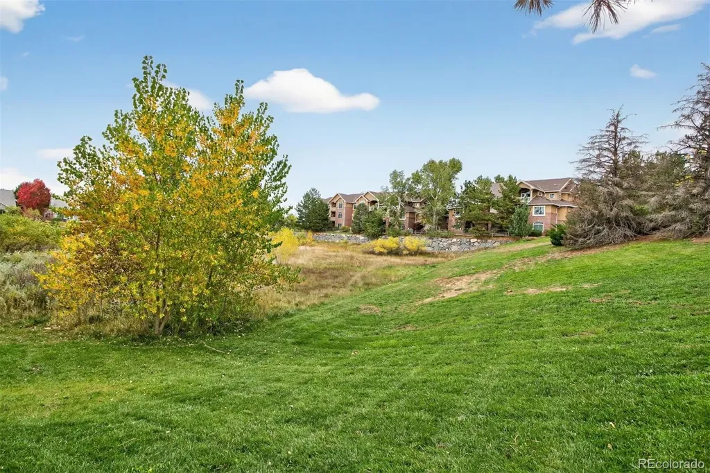 1631 W Canal Circle Littleton CO 80120