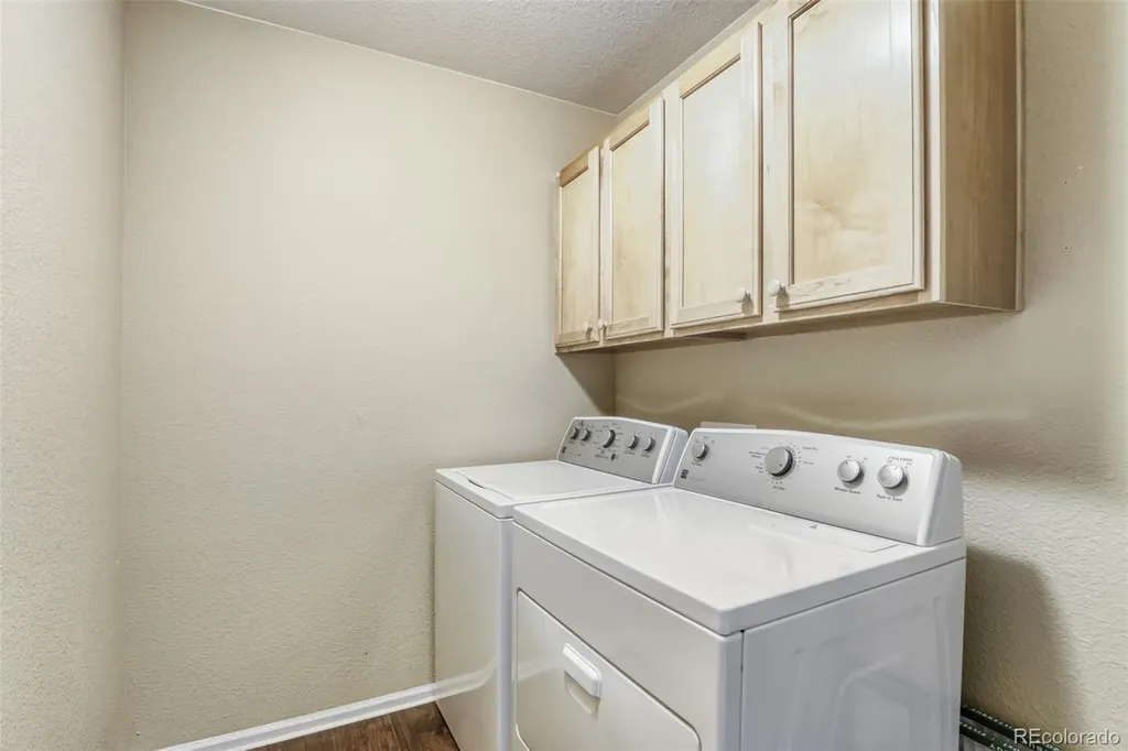 3637 Dexter Court Denver CO 80207
