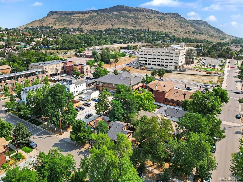815 Arapahoe Street Golden CO 80401