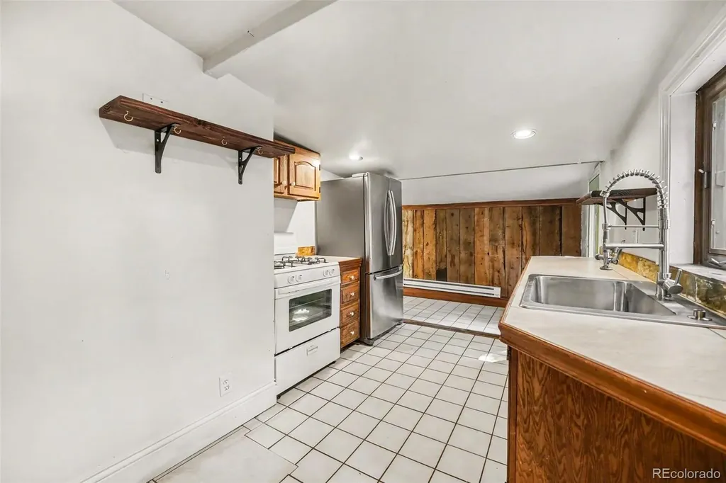 815 Arapahoe Street Golden CO 80401
