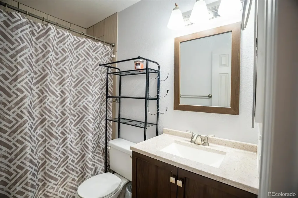 4107 S Rifle Way Aurora CO 80013