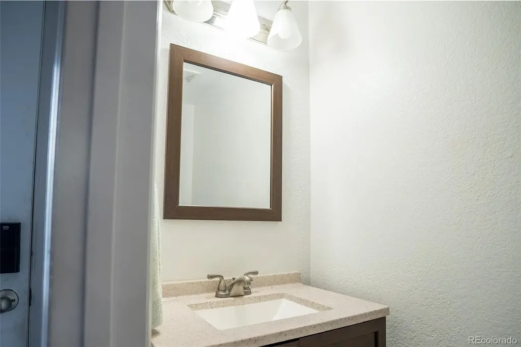 4107 S Rifle Way Aurora CO 80013