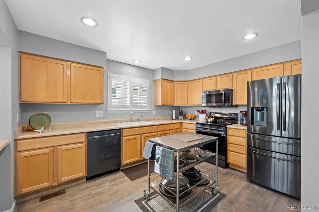 4124 E Hinsdale Circle Centennial CO 80122