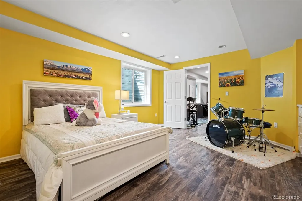 4124 E Hinsdale Circle Centennial CO 80122