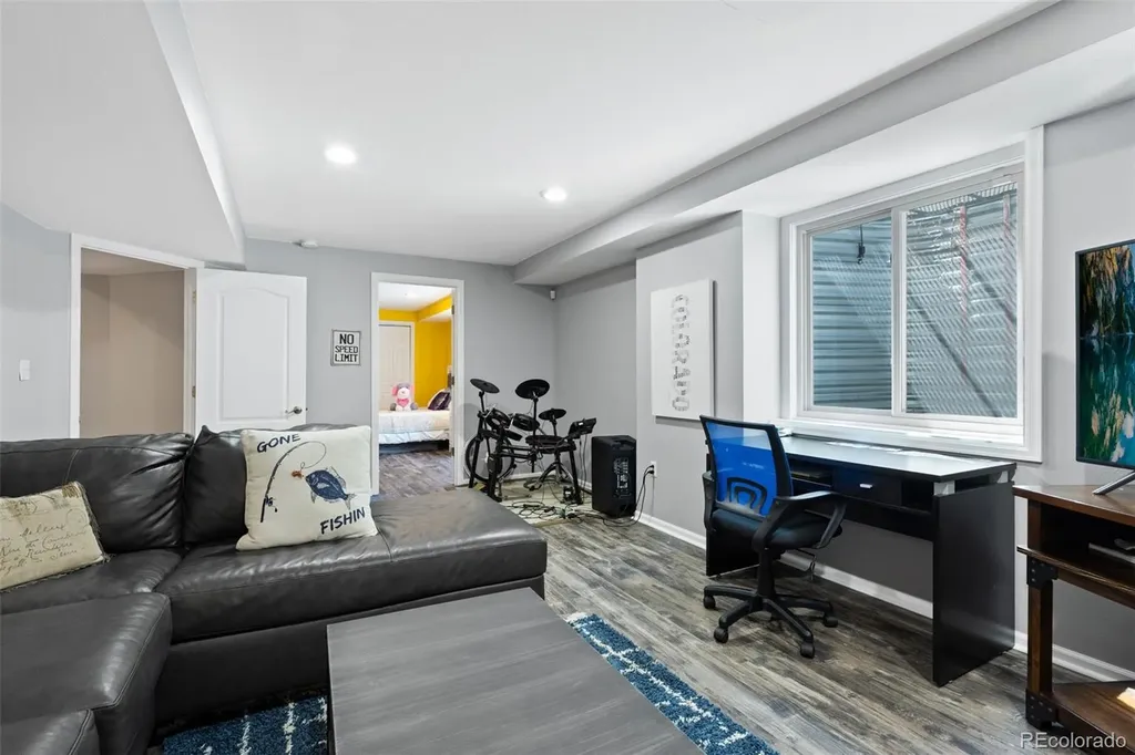 4124 E Hinsdale Circle Centennial CO 80122