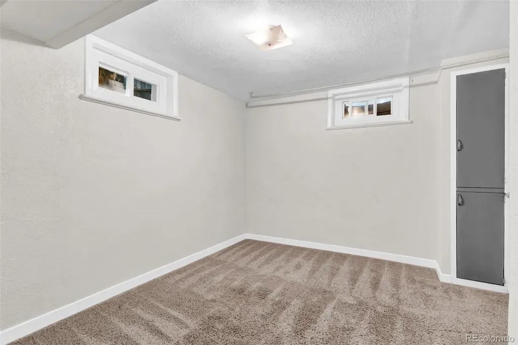 8601 Concord Lane Westminster CO 80031