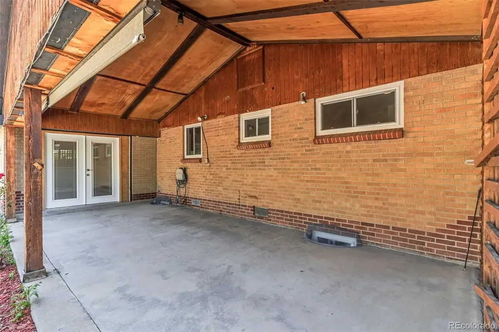 8601 Concord Lane Westminster CO 80031