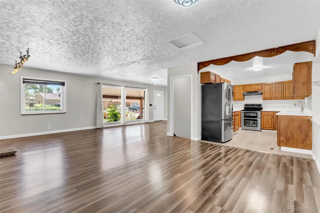 8601 Concord Lane Westminster CO 80031