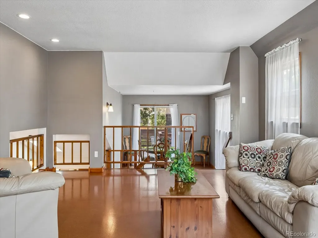 3182 S Logan Street Englewood CO 80113