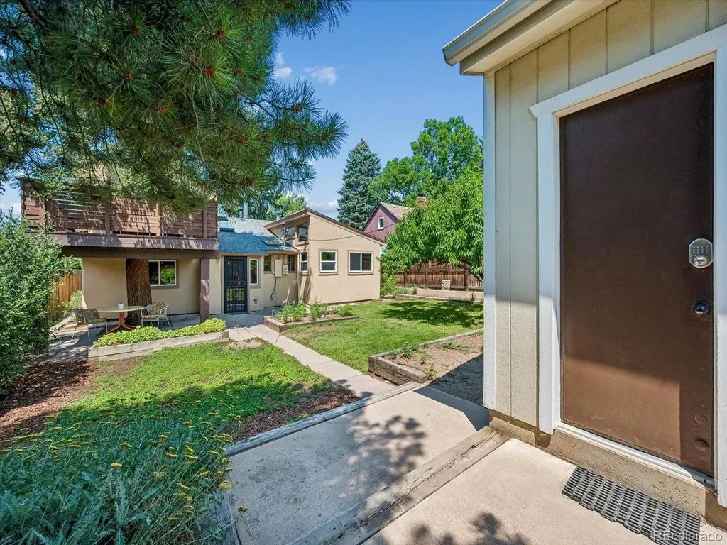 3182 S Logan Street Englewood CO 80113