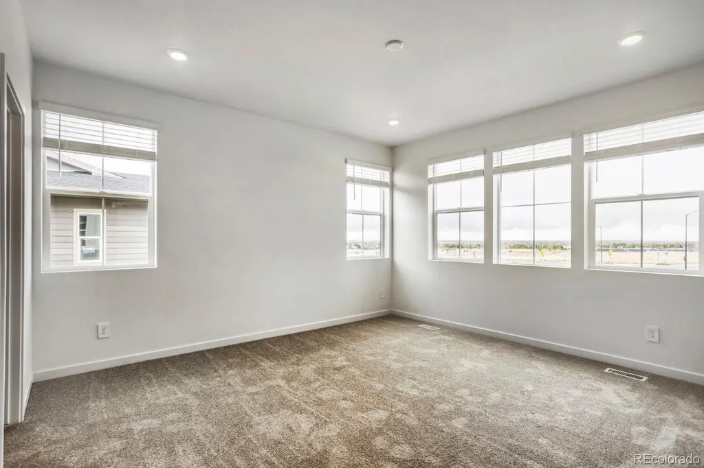 3067 Gladstone Avenue Loveland CO 80538