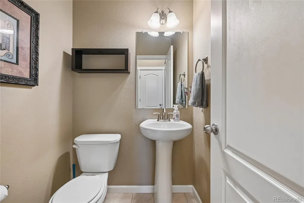 15229 W La Salle Avenue Denver CO 80228