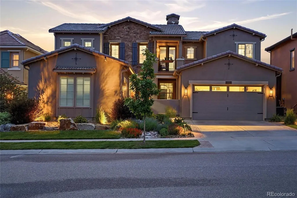 2383 S Lupine Way Lakewood CO 80228