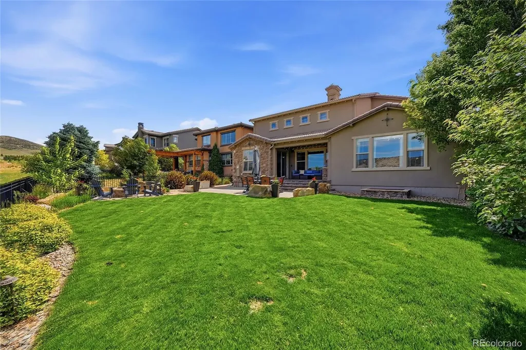2383 S Lupine Way Lakewood CO 80228