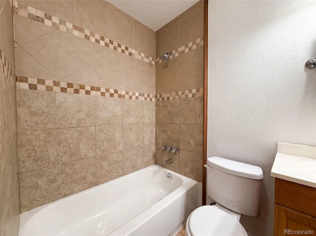 2162 Wedgewood Drive Greeley CO 80631