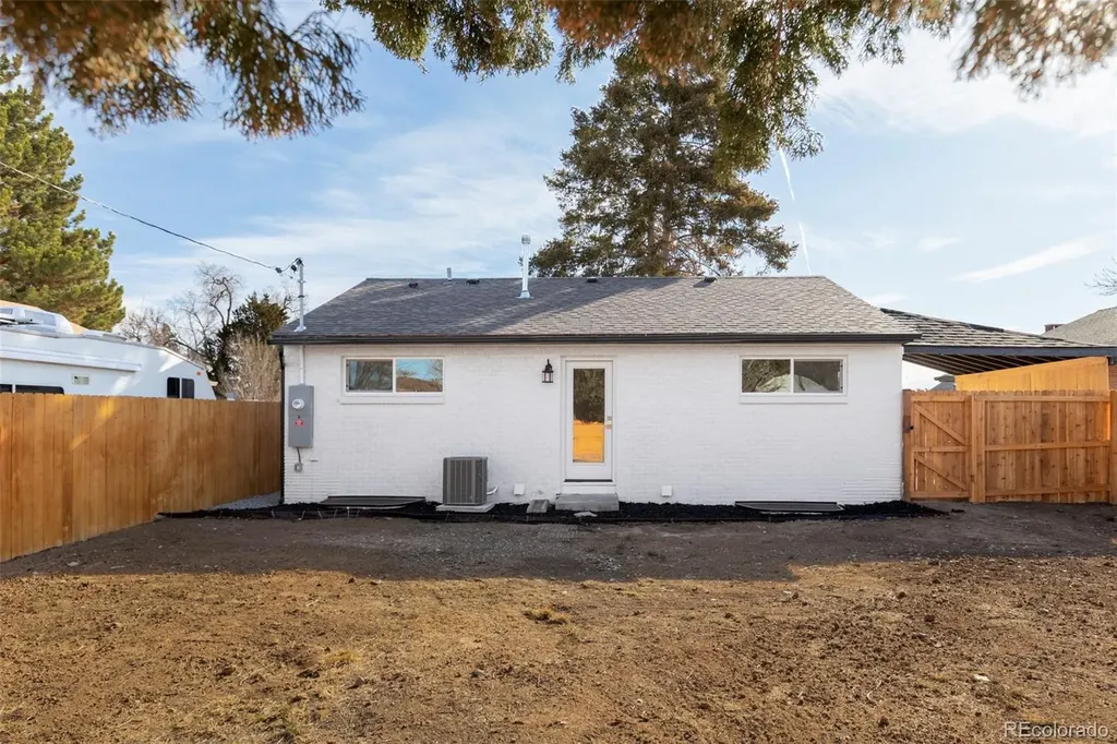 3531 Forest Street Denver CO 80207