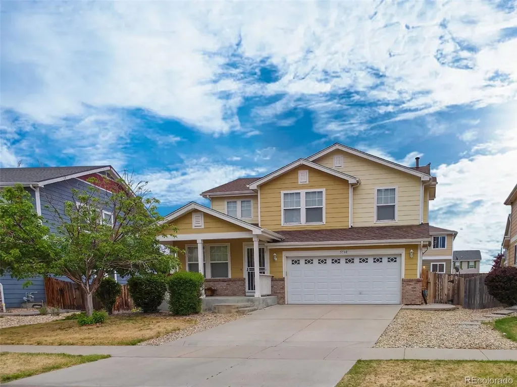 5560 Lewiston Street Denver CO 80239