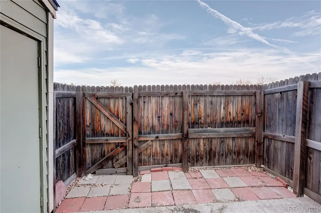 1642 S Idalia Circle Aurora CO 80017